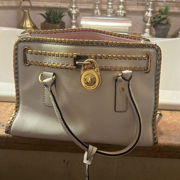 Limited Edition Michael Kors Purse - Picture 1 of 4